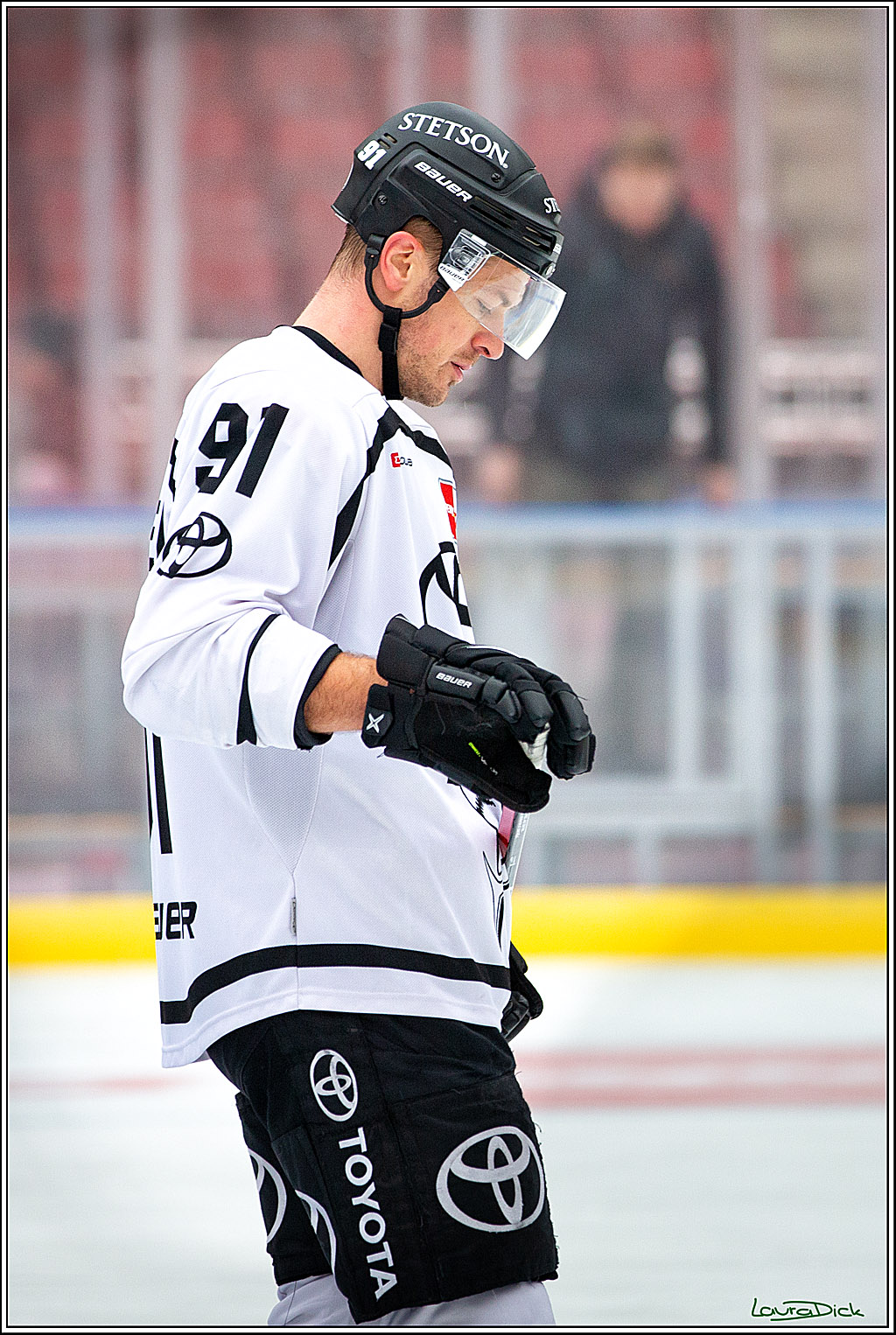 PENNY DEL; Koelner Haie Wintergame Training; Koeln, 02.12.2022